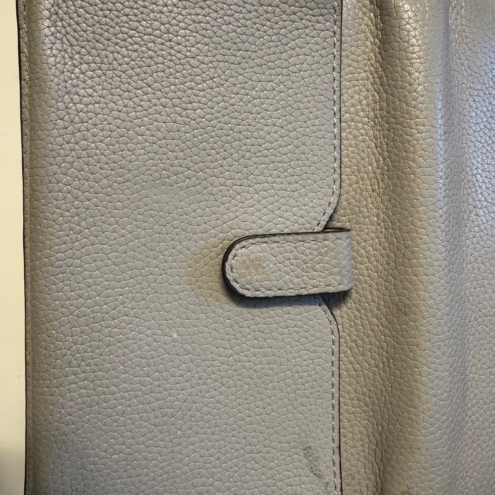 Michael Kors Pebbled Leather Light Gray Clutch Purse - Picture 8 of 9